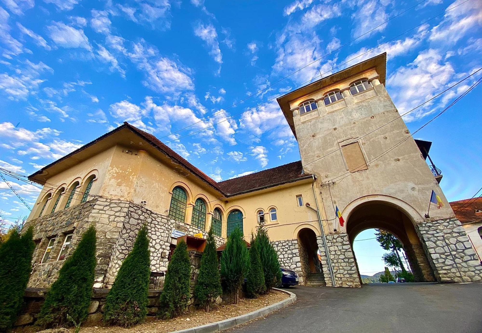 Turnul Maresalului Hotel Corbeni Exterior photo